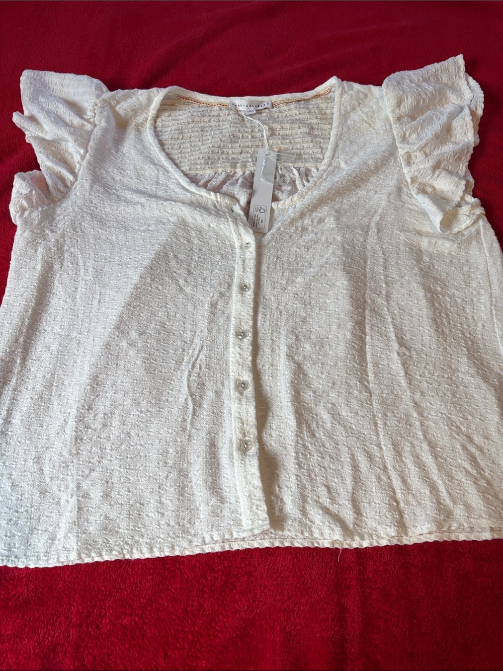 Women's Cream Button-Front Ruffle Sleeve Top